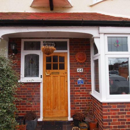 Friendly Home In South London Morden Luaran gambar