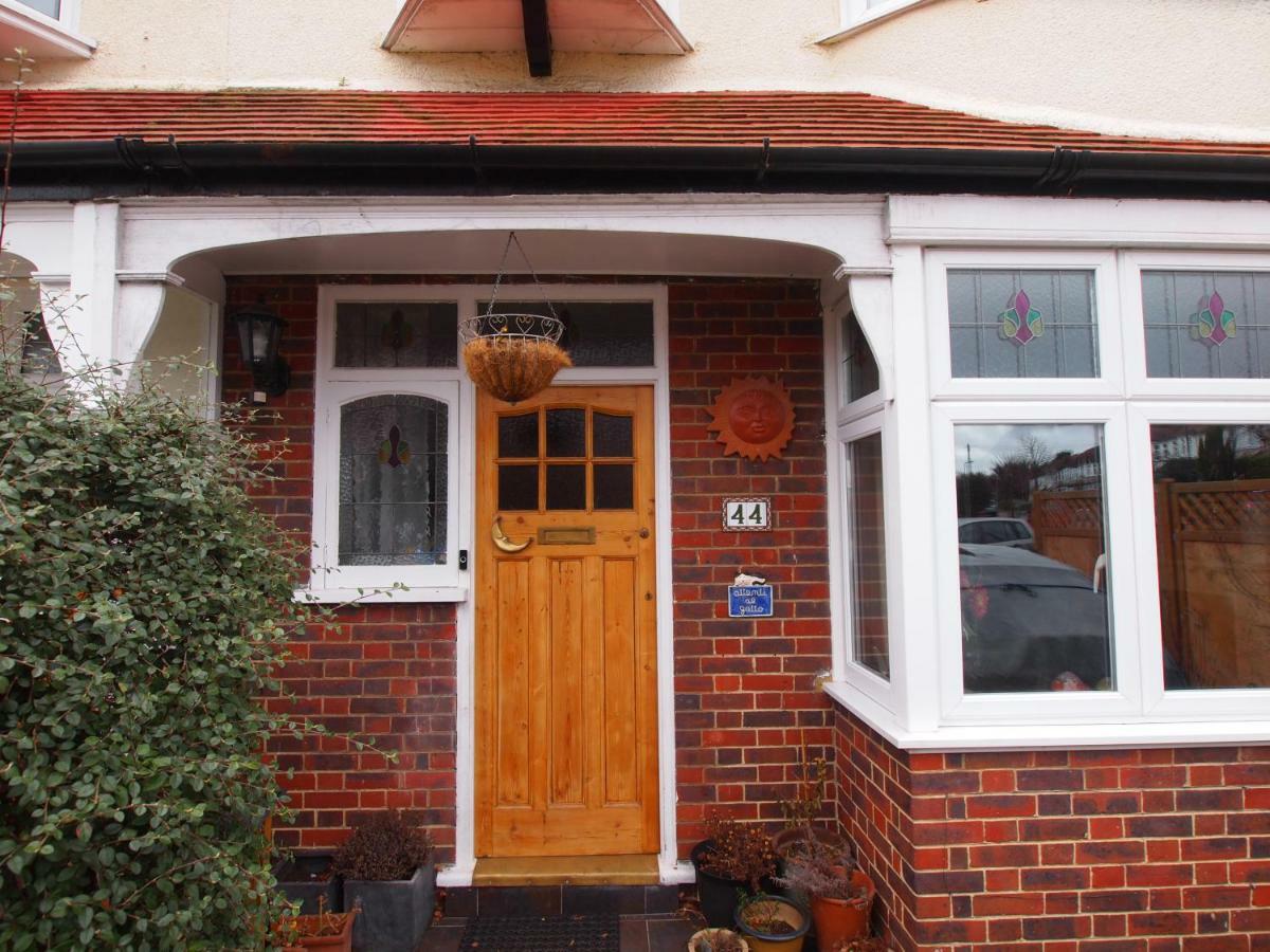 Friendly Home In South London Morden Luaran gambar